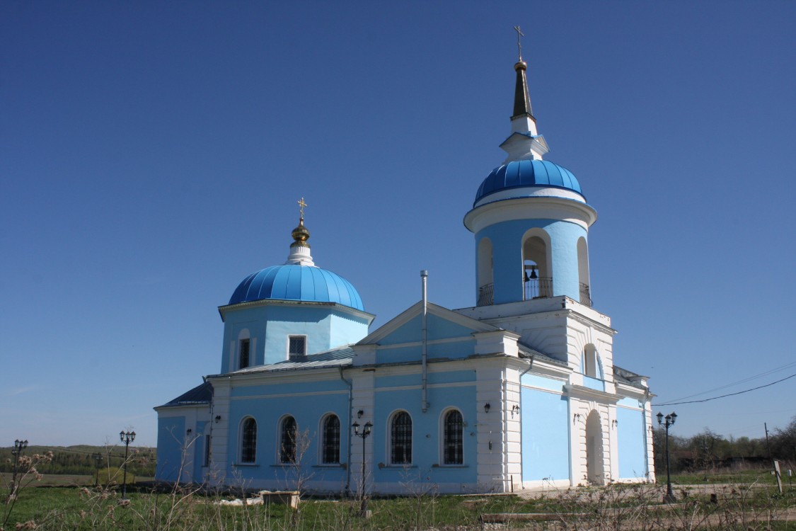 Церковь Казанской иконы Божией Матери, Першино (Алексинский район и пос. Новогуровский, Тульская область). фасады