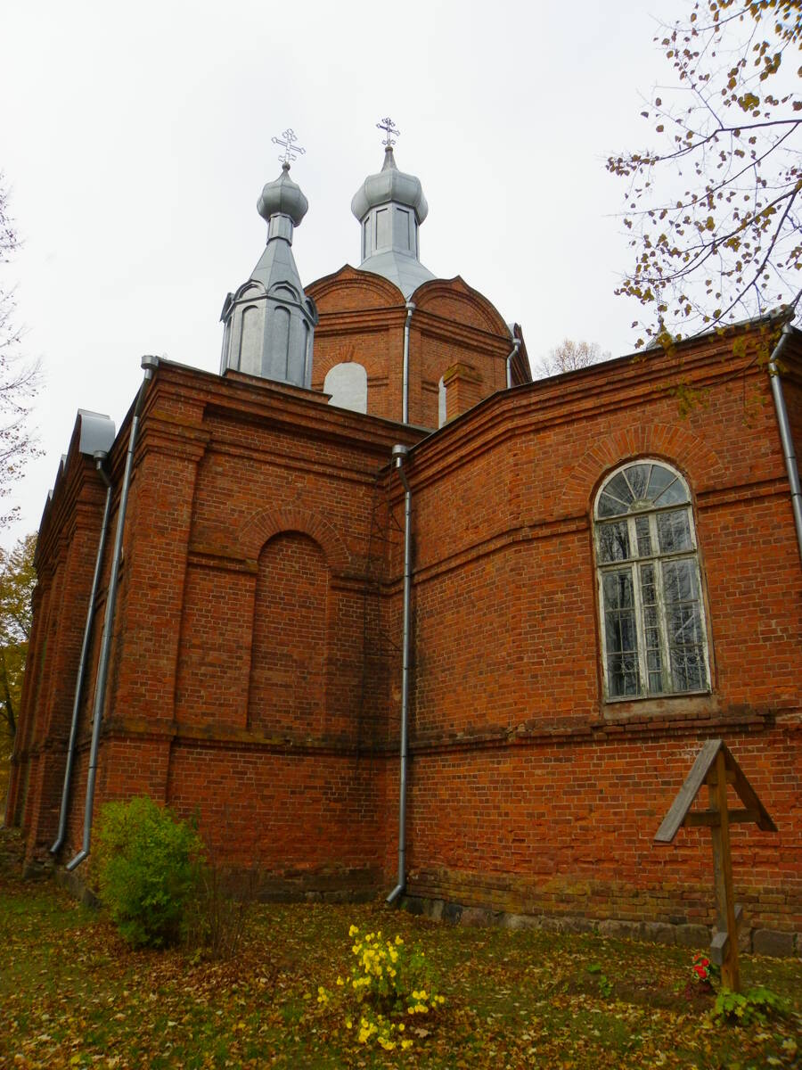 Церковь Иоанна Богослова, Велебицы (Солецкий район, Новгородская область). архитектурные детали