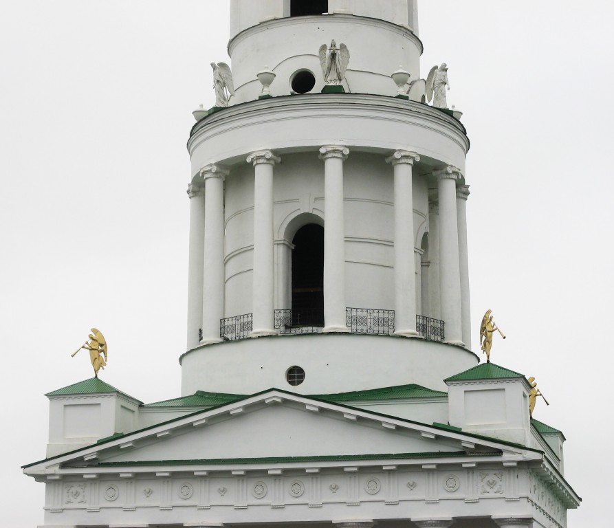 Задонск. Задонский Рождество-Богородицкий мужской монастырь. Церковь Николая Чудотворца в колокольне. архитектурные детали, 2 ярус колокольни