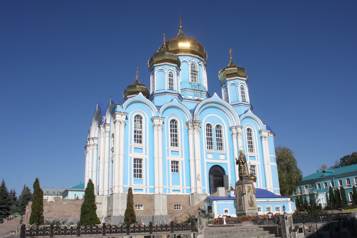 Задонский Рождество-Богородицкий мужской монастырь. Собор Владимирской иконы Божией Матери, Задонск (Задонский район, Липецкая область). фасады