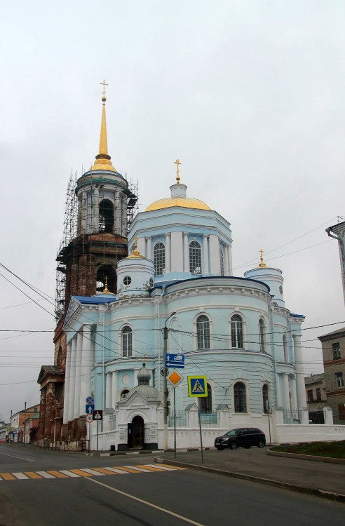 Елец. Церковь Успения Пресвятой Богородицы. фасады