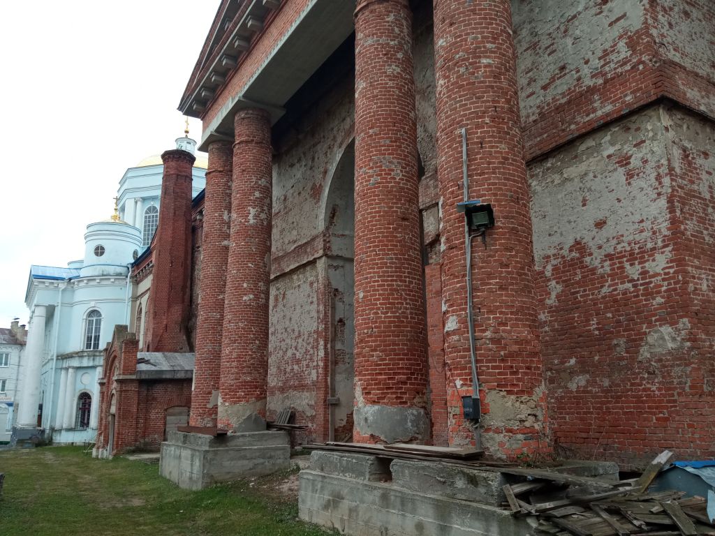 Елец. Церковь Успения Пресвятой Богородицы. архитектурные детали