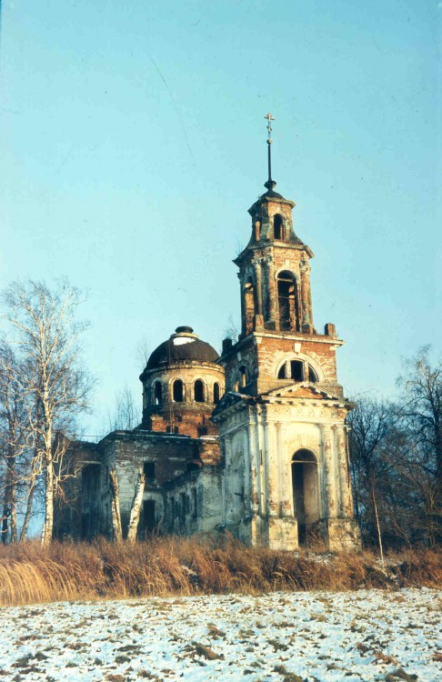 Белое. Церковь Николая Чудотворца. фасады, 1994