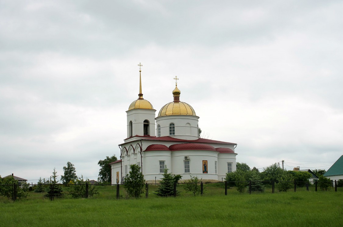 Болховское. Церковь Параскевы Пятницы. фасады, Вид с востока