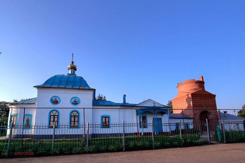 Церковь Усекновения главы Иоанна Предтечи, Епифань (Кимовский район, Тульская область). фасады