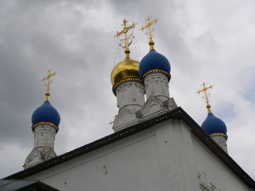 Епифанский Успенский скит-подворье. Церковь Успения Пресвятой Богородицы, Епифань (Кимовский район, Тульская область). архитектурные детали
