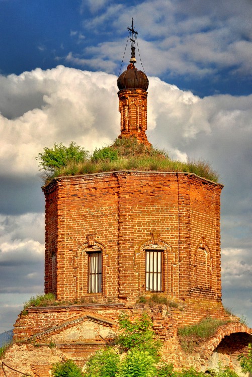 Церковь Флора и Лавра, Свиридовский (Венёвский район, Тульская область). архитектурные детали