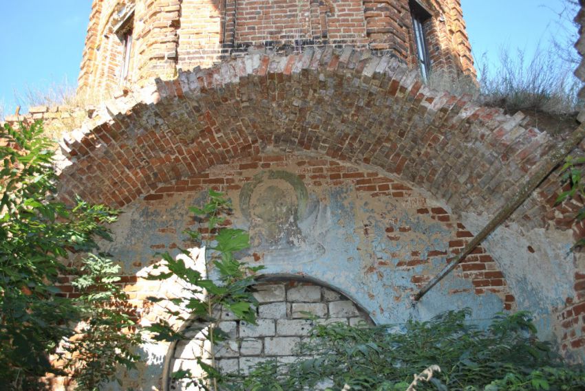 Церковь Флора и Лавра, Свиридовский (Венёвский район, Тульская область). архитектурные детали