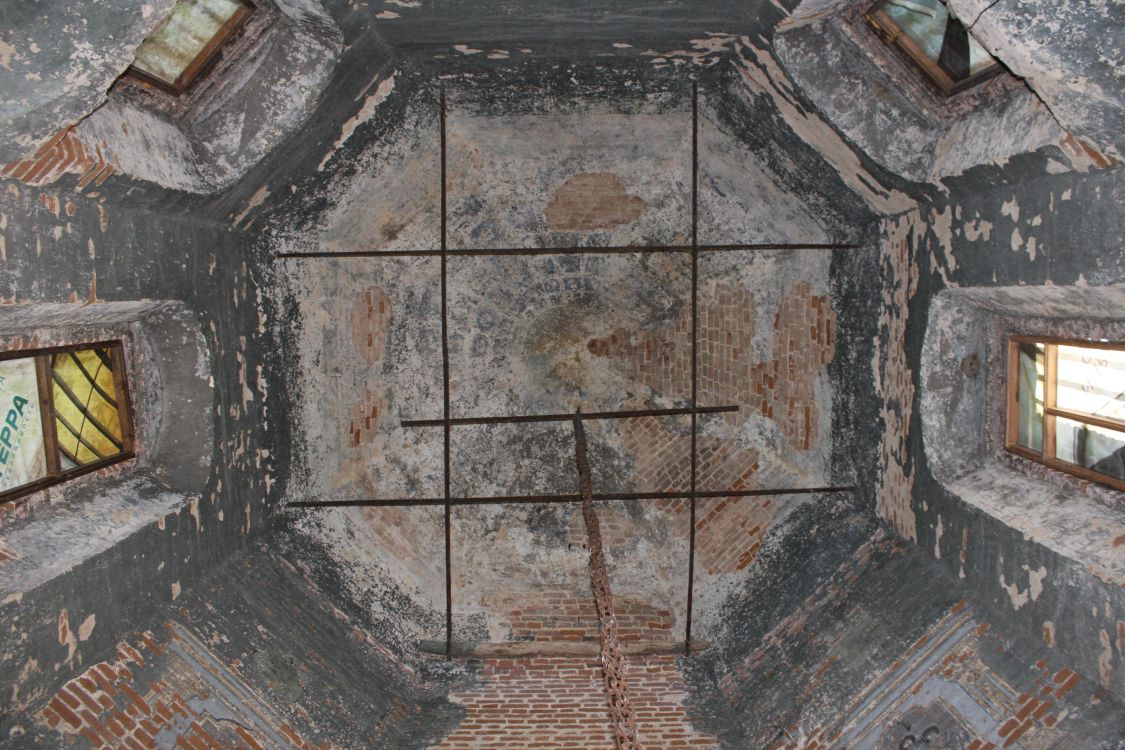 Церковь Флора и Лавра, Свиридовский (Венёвский район, Тульская область). интерьер и убранство