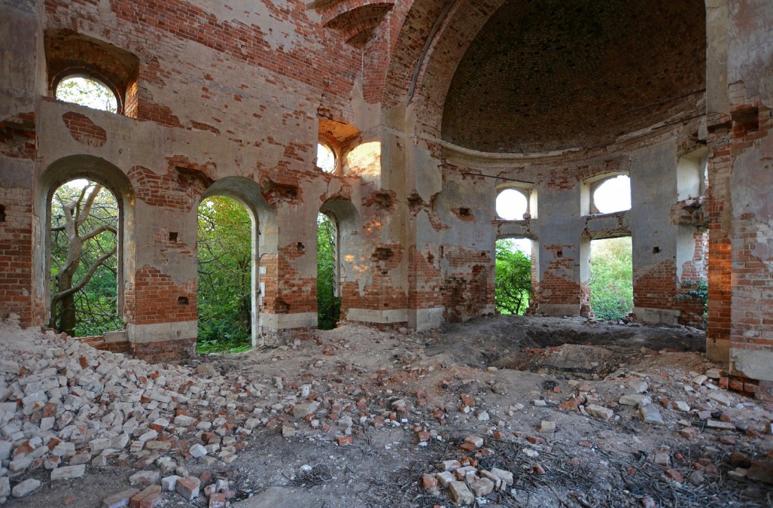 Церковь Корсунской иконы Божией Матери, Семьянь (Венёвский район, Тульская область). интерьер и убранство, Северо-восточная сторона основного объема