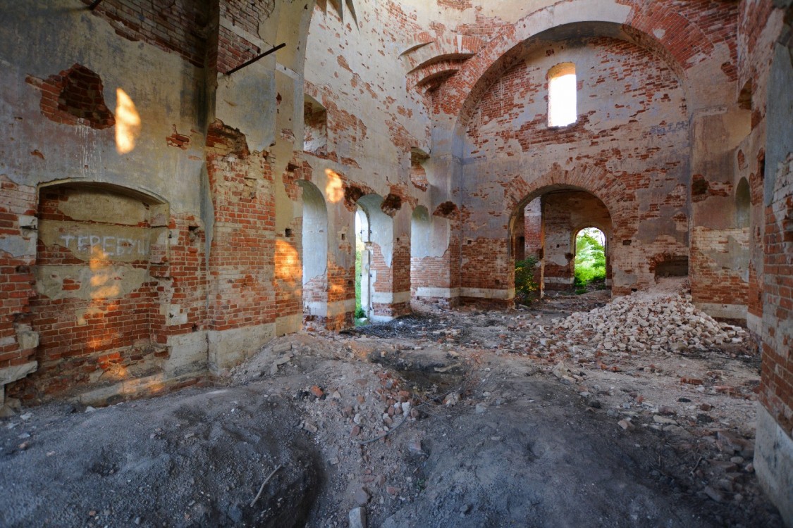 Церковь Корсунской иконы Божией Матери, Семьянь (Венёвский район, Тульская область). интерьер и убранство, Юго-западная сторона основного объема