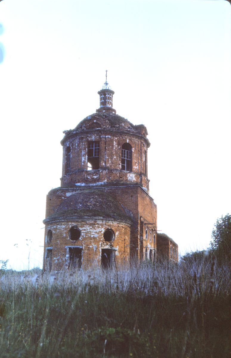 фасады. Церковь Корсунской иконы Божией Матери, Семьянь (Венёвский район, Тульская область)