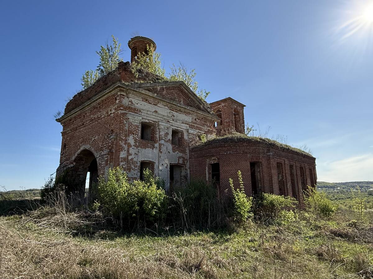 Церковь Бориса и Глеба, Поречье (Дубенский район, Тульская область). фасады, Вид с северо-востока