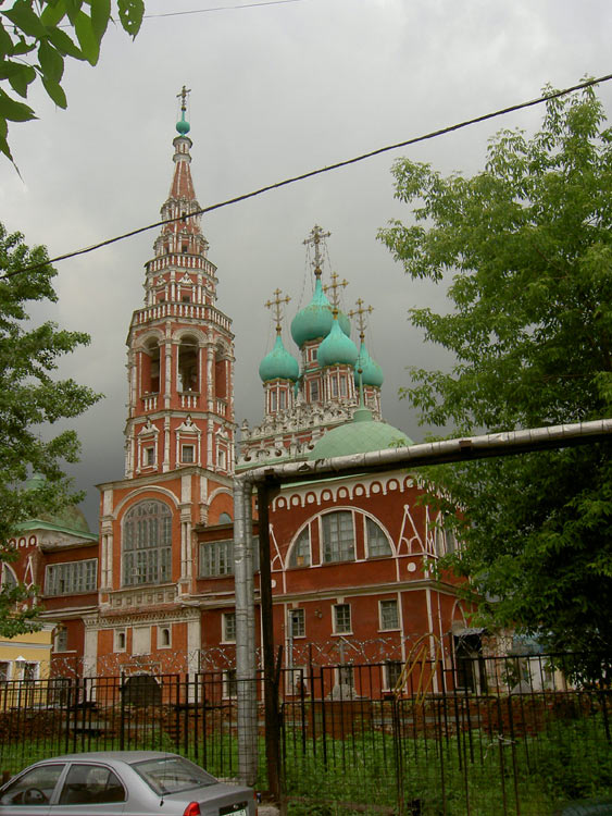 Церковь Воскресения Христова в Кадашах, Якиманка (Центральный административный округ (ЦАО), г. Москва). фасады