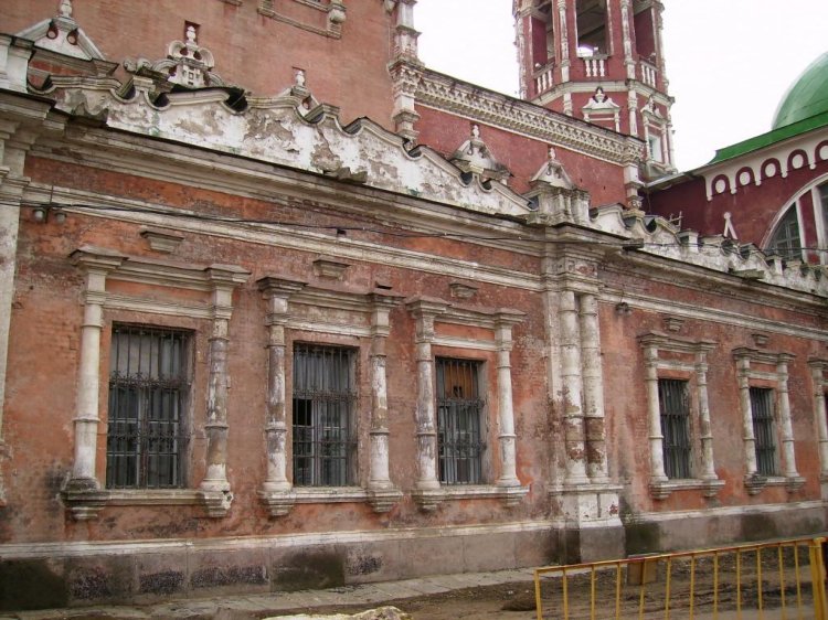 Церковь Воскресения Христова в Кадашах, Якиманка (Центральный административный округ (ЦАО), г. Москва). архитектурные детали