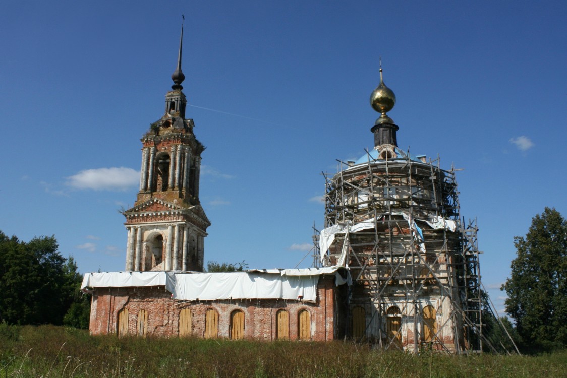 Апухтино. Церковь Благовещения Пресвятой Богородицы. фасады