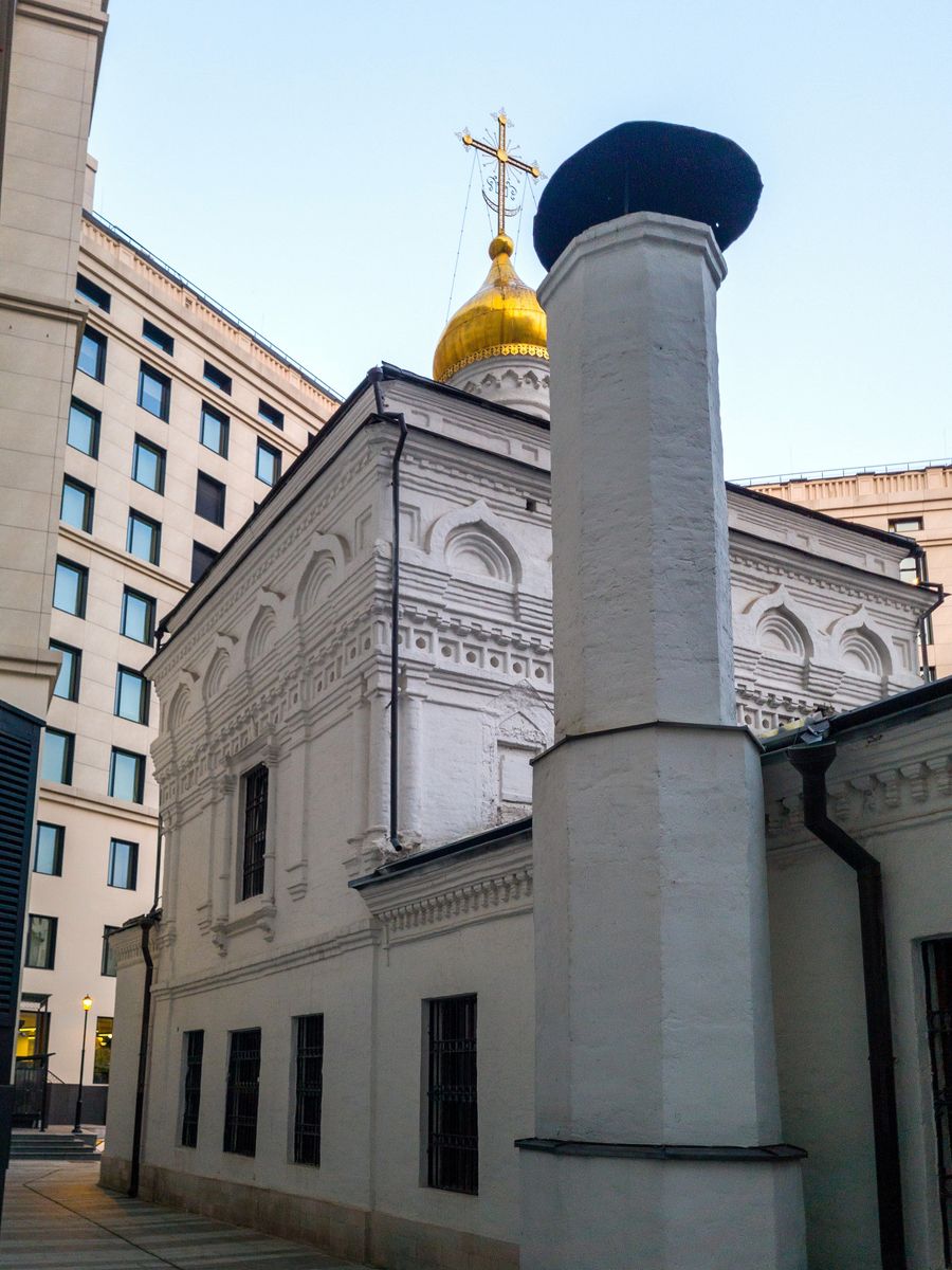 Церковь Михаила Архангела (Покрова Пресвятой Богородицы) в Овчинниках, Замоскворечье (Центральный административный округ (ЦАО), г. Москва). фасады