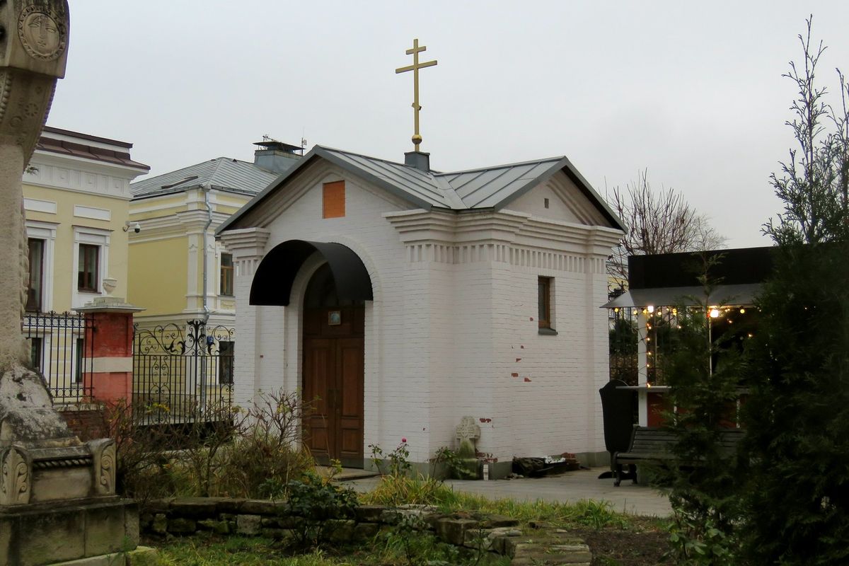 фасады. Часовня Почаевской иконы Божией Матери в Кадашах, Якиманка (Центральный административный округ (ЦАО), г. Москва)