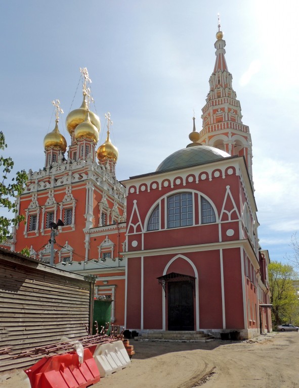 Церковь Воскресения Христова в Кадашах, Якиманка (Центральный административный округ (ЦАО), г. Москва). фасады