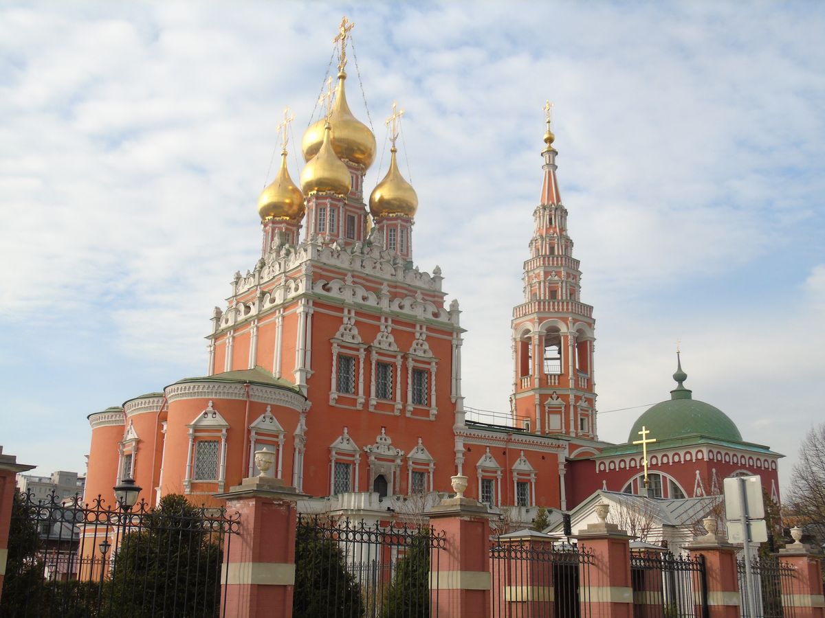 Церковь Воскресения Христова в Кадашах, Якиманка (Центральный административный округ (ЦАО), г. Москва). фасады