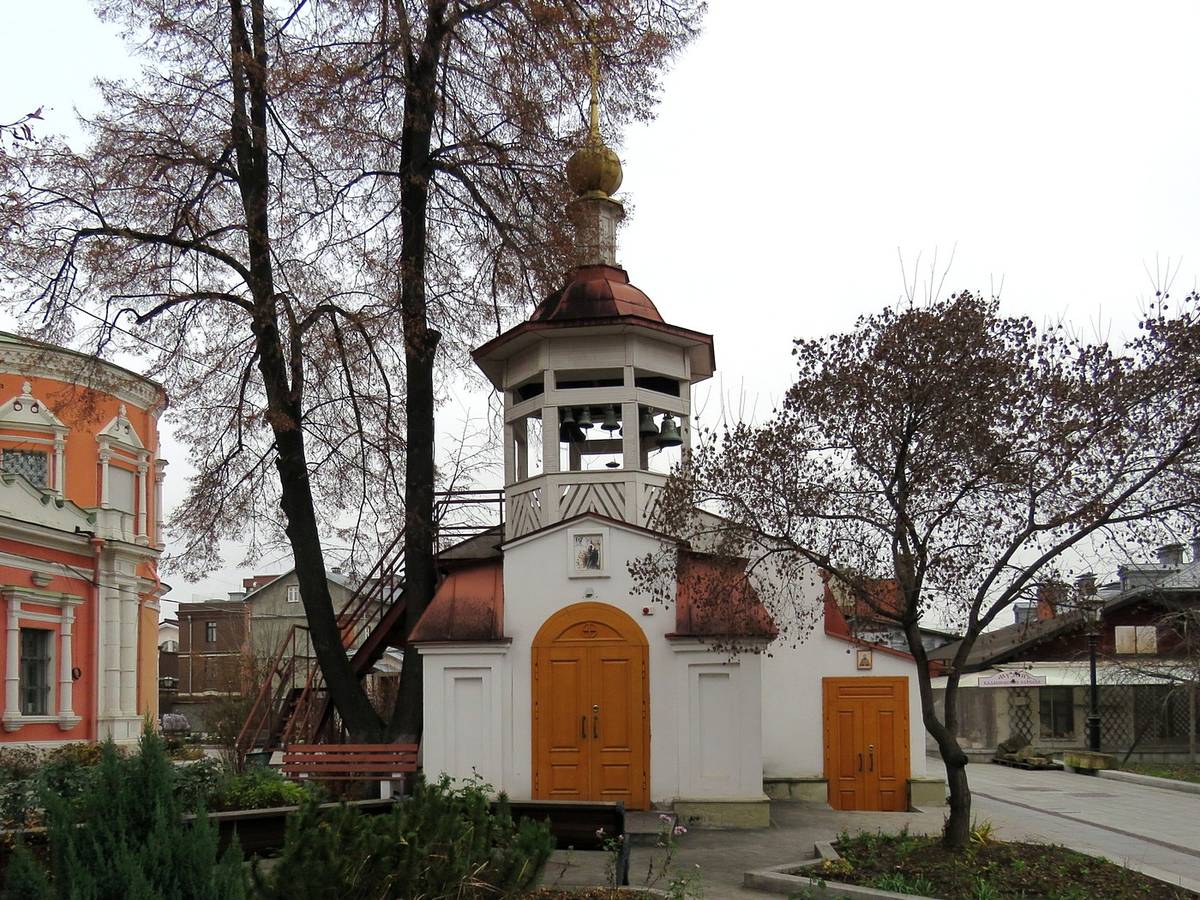 фасады. Церковь Иова Почаевского в Кадашах, Якиманка (Центральный административный округ (ЦАО), г. Москва)