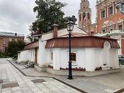 Якиманка. Иова Почаевского в Кадашах, церковь
