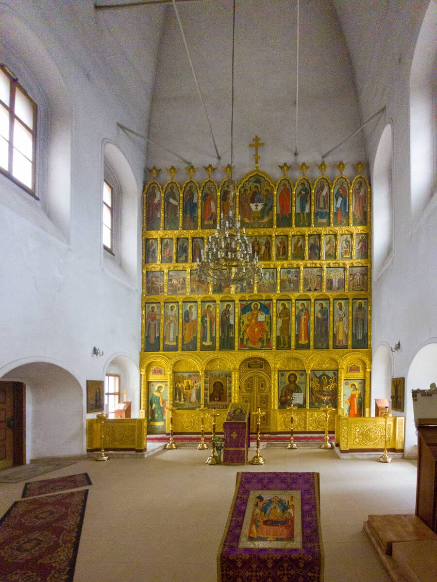 Церковь Успения Пресвятой Богородицы в Печатниках, Мещанский (Центральный административный округ (ЦАО), г. Москва). интерьер и убранство
