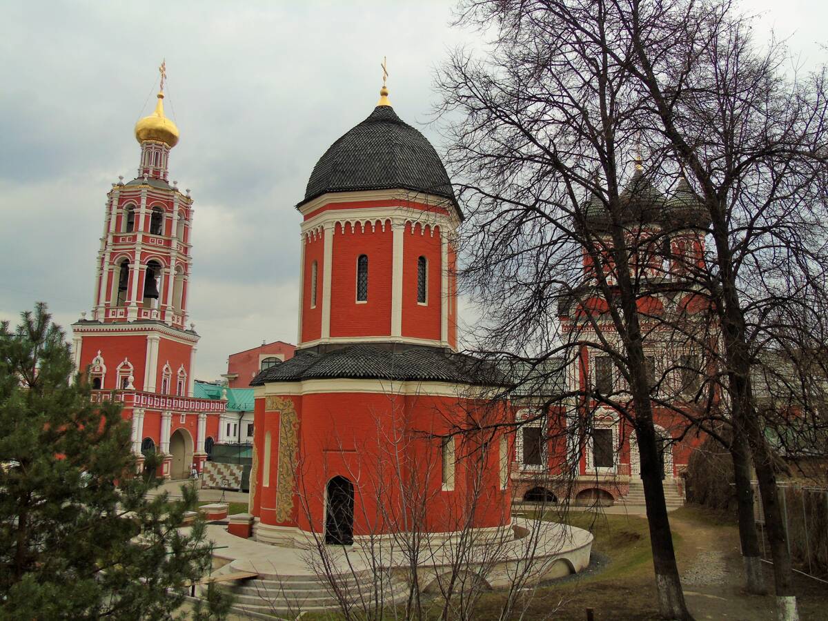 Высоко-Петровский монастырь. Собор Петра, митрополита Московского, Тверской (Центральный административный округ (ЦАО), г. Москва). фасады