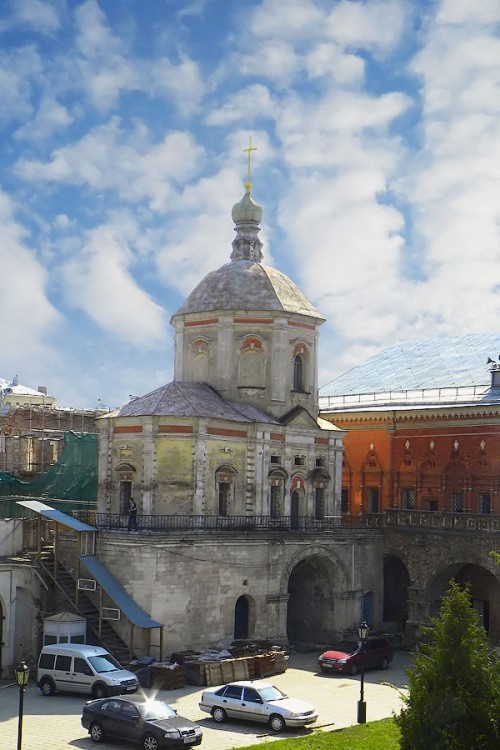 Высоко-Петровский монастырь. Церковь Пахомия Великого (Петра и Павла), Тверской (Центральный административный округ (ЦАО), г. Москва). фасады