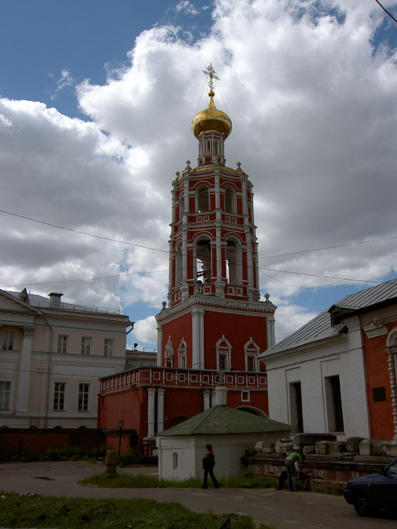 Высокопетровский монастырь. Церковь Покрова Пресвятой Богородицы, Тверской (Центральный административный округ (ЦАО), г. Москва). фасады, 		      