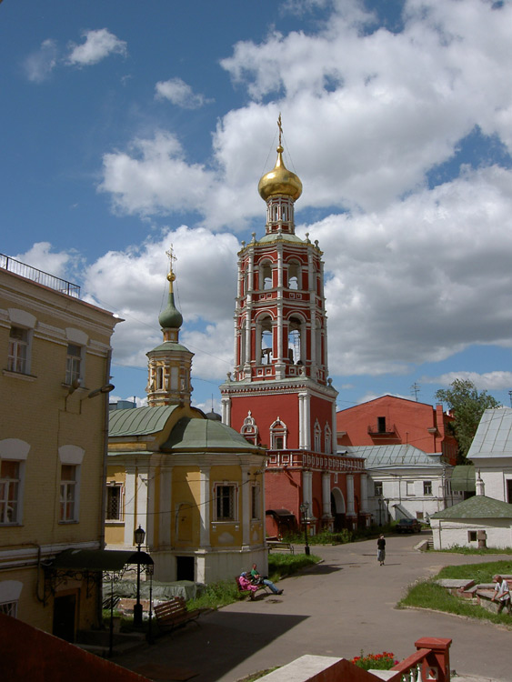 Высокопетровский монастырь. Церковь Покрова Пресвятой Богородицы, Тверской (Центральный административный округ (ЦАО), г. Москва). фасады, 		      