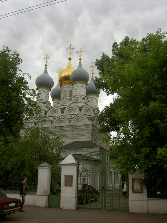 Замоскворечье. Церковь Николая Чудотворца в Пыжах. фасады