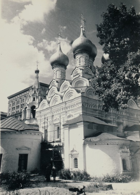 Замоскворечье. Церковь Николая Чудотворца в Пыжах. архивная фотография