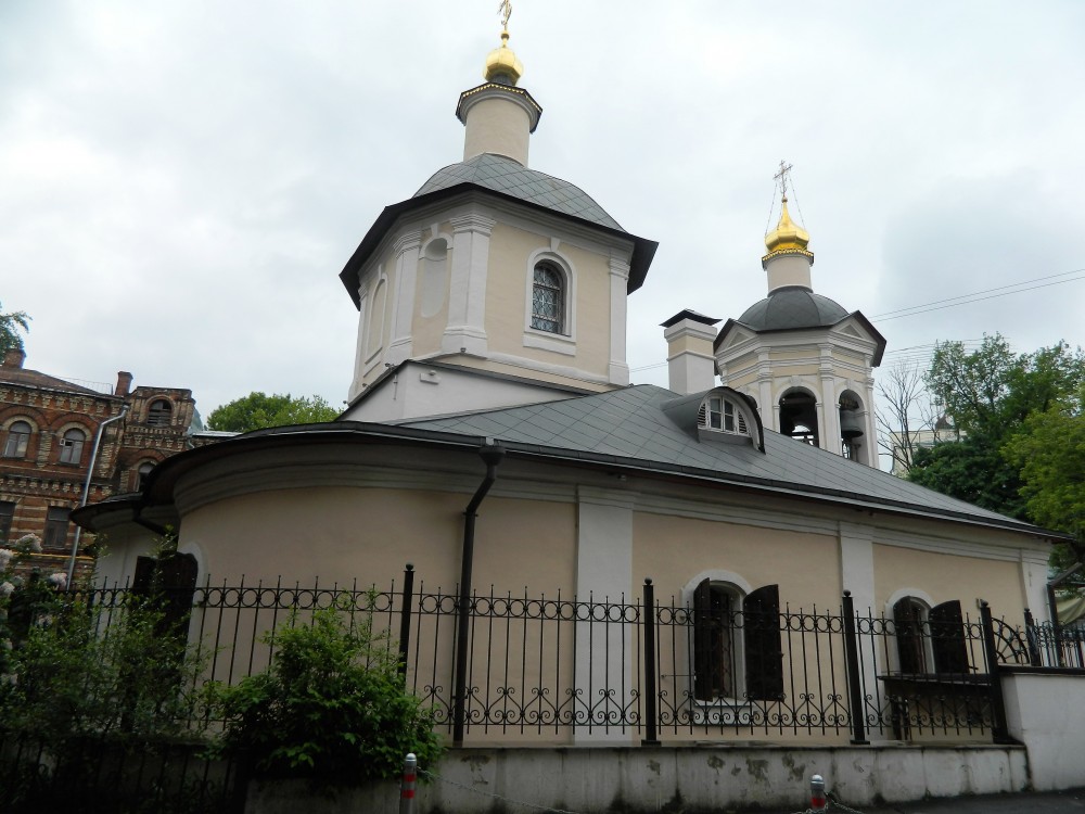 Церковь Сергия Радонежского в Крапивниках, Тверской (Центральный административный округ (ЦАО), г. Москва). фасады