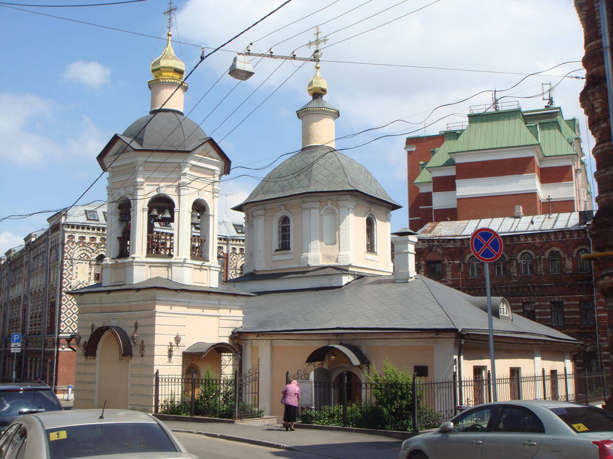 Церковь Сергия Радонежского в Крапивниках, Тверской (Центральный административный округ (ЦАО), г. Москва). фасады