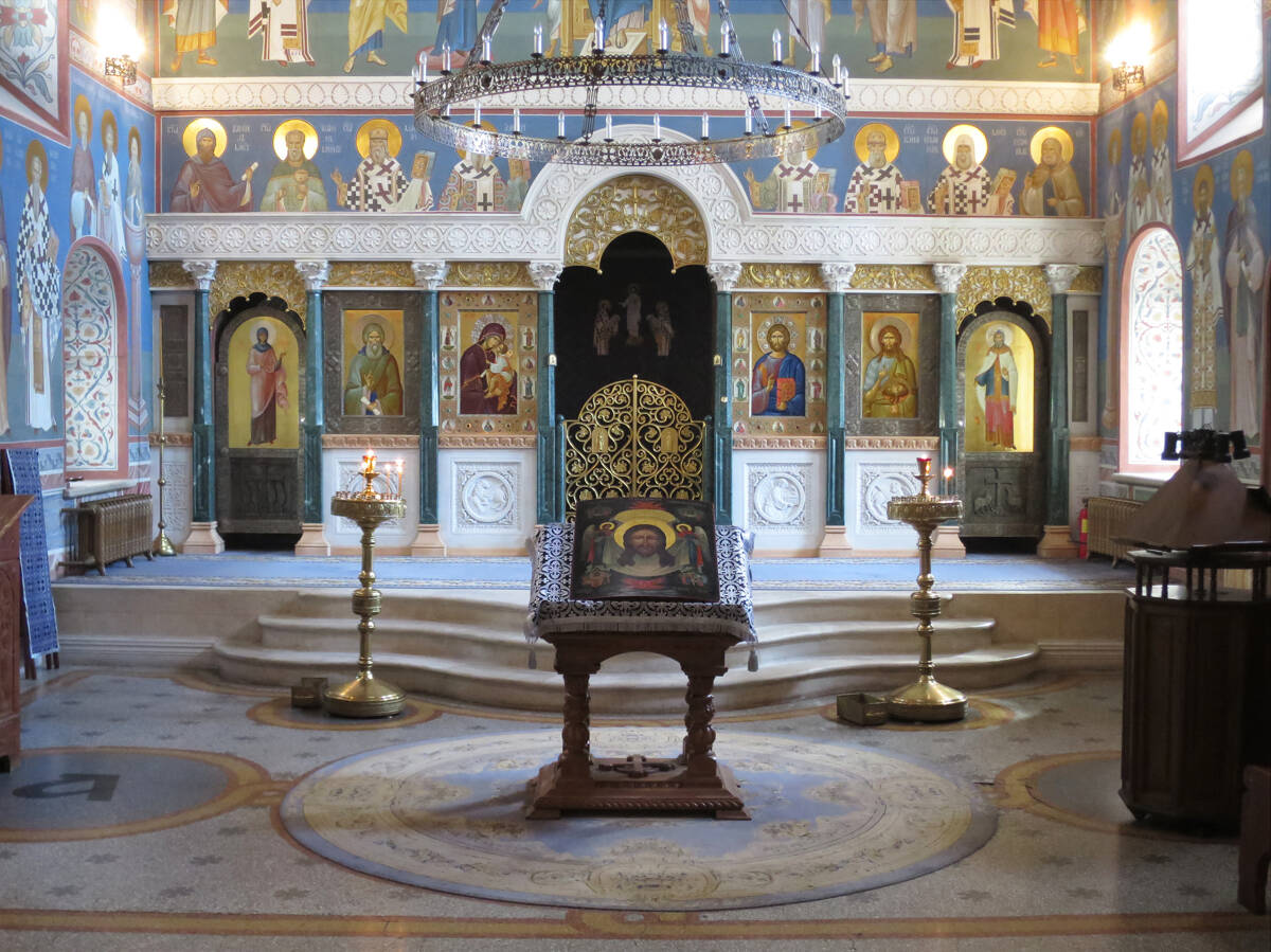 Церковь Усекновения главы Иоанна Предтечи под Бором, Замоскворечье (Центральный административный округ (ЦАО), г. Москва). интерьер и убранство
