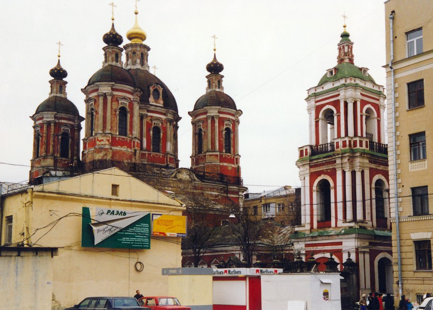 Замоскворечье. Церковь Климента, папы Римского. фасады