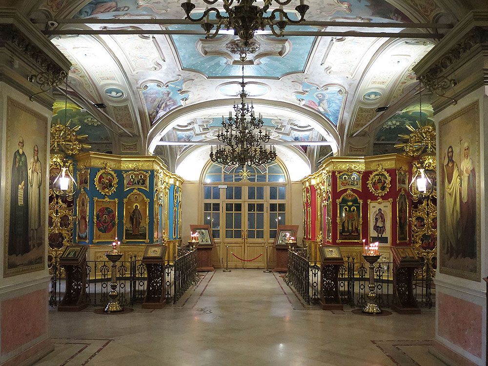 Церковь Климента, папы Римского, Замоскворечье (Центральный административный округ (ЦАО), г. Москва). интерьер и убранство, Интерьер нижнего храма.