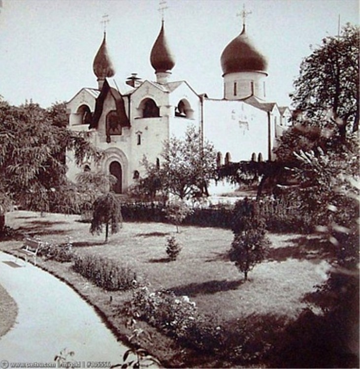 Марфо-Мариинская обитель милосердия. Собор Покрова Пресвятой Богородицы, Якиманка (Центральный административный округ (ЦАО), г. Москва). архивная фотография, фото с сайта pastvu.com