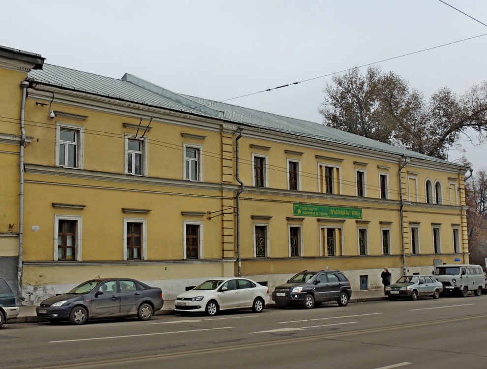 Домовая церковь Александра Невского при бывшей Покровской богадельне, Басманный (Центральный административный округ (ЦАО), г. Москва). фасады