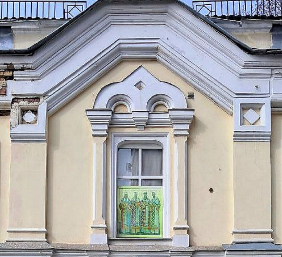 Домовая церковь Петра, Алексия, Ионы и Филиппа, святителей Московских при бывшем Епархиальном училище, Басманный (Центральный административный округ (ЦАО), г. Москва). архитектурные детали
