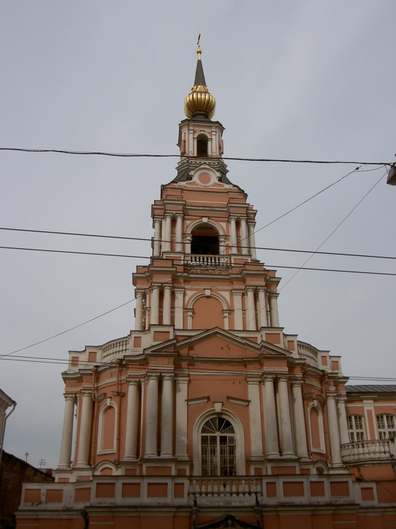 Басманный. Церковь Петра и Павла в Новой Басманной слободе. фасады