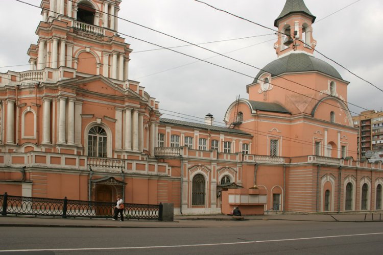 Басманный. Церковь Петра и Павла в Новой Басманной слободе. архитектурные детали