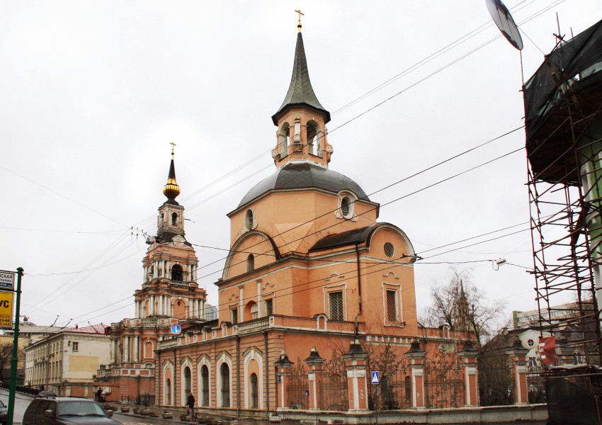 Церковь Петра и Павла в Новой Басманной слободе, Басманный (Центральный административный округ (ЦАО), г. Москва). фасады