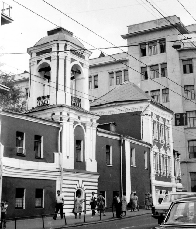 Церковь Николая Чудотворца в Кленниках, Басманный (Центральный административный округ (ЦАО), г. Москва). фасады