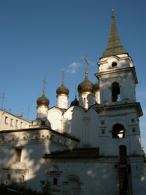 Церковь Владимира равноапостольного в Старых Садех, Басманный (Центральный административный округ (ЦАО), г. Москва). фасады