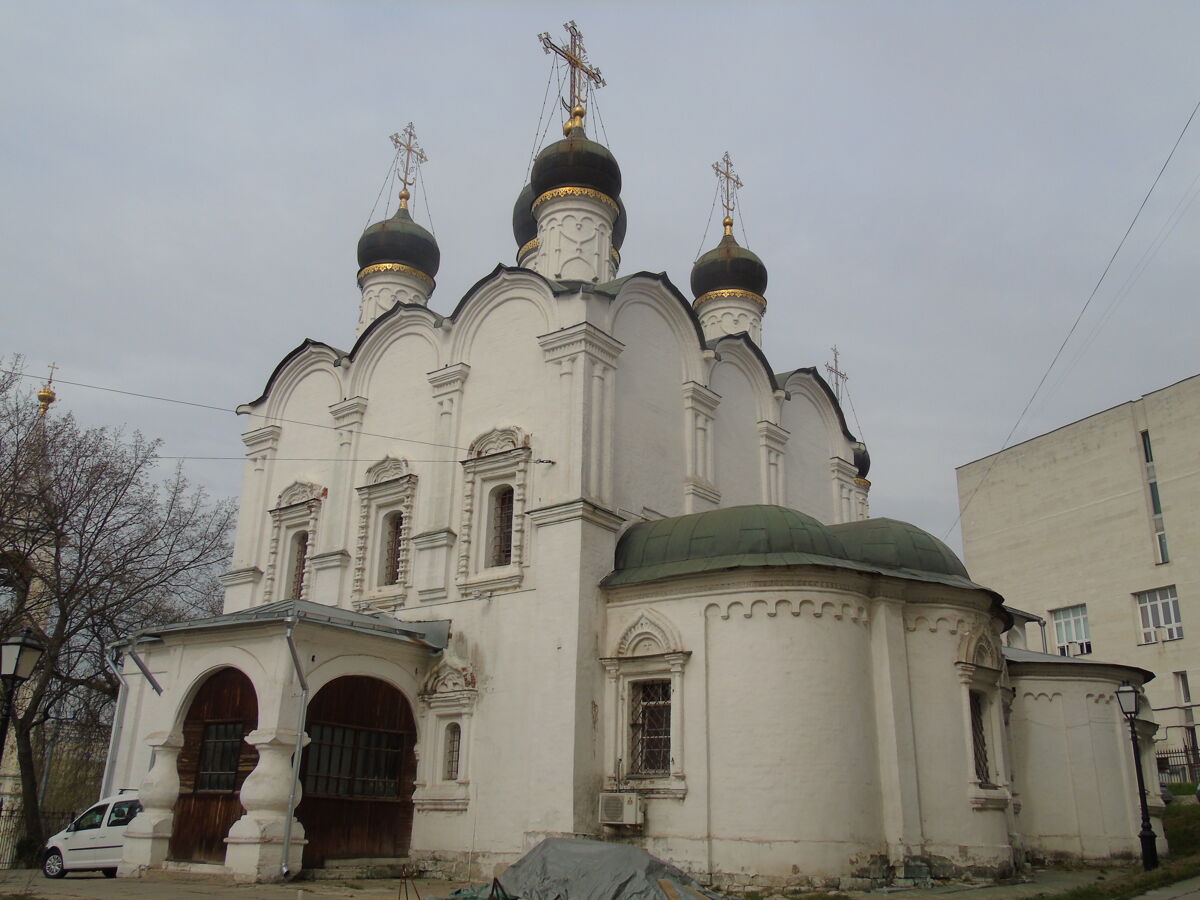 Церковь Владимира равноапостольного в Старых Садех, Басманный (Центральный административный округ (ЦАО), г. Москва). архитектурные детали