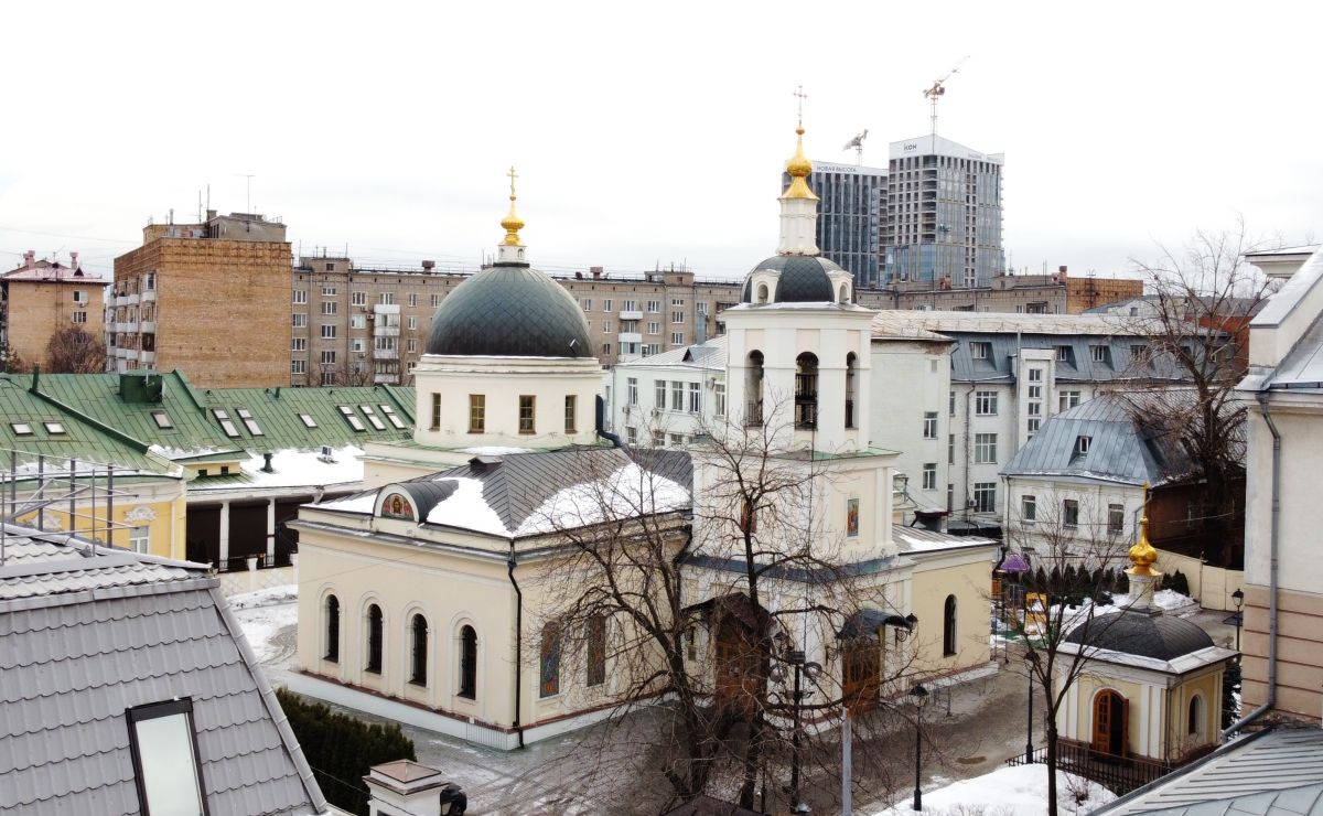 Церковь Иакова Зеведеева в Казённой слободе, Басманный (Центральный административный округ (ЦАО), г. Москва). общий вид в ландшафте