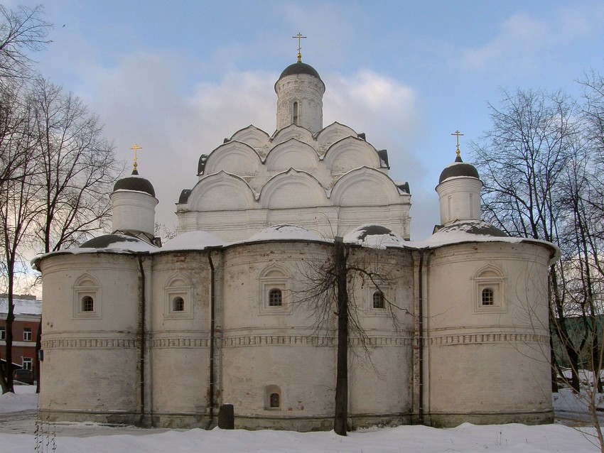 Басманный. Церковь Покрова Пресвятой Богородицы в Рубцове. общий вид в ландшафте