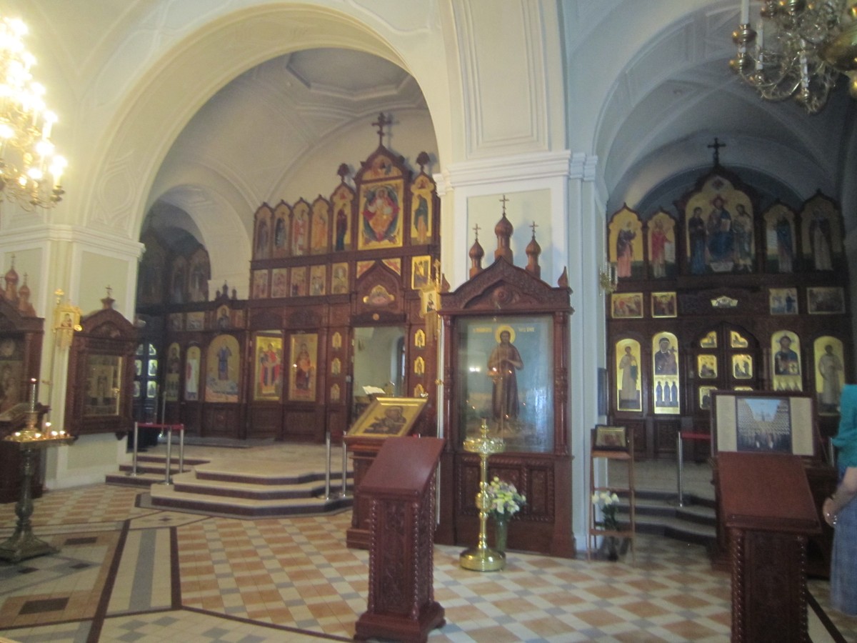 Ново-Алексеевский женский монастырь. Церковь Алексия, человека Божия в Красном селе, Красносельский (Центральный административный округ (ЦАО), г. Москва). интерьер и убранство